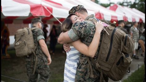 youtube soldiers coming home|surprise welcome home soldier videos.